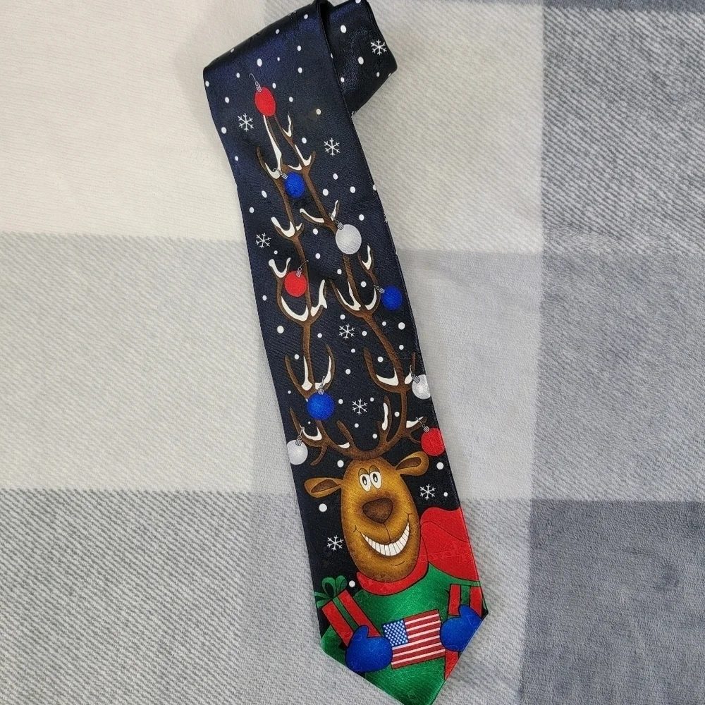 Vintage Hallmark Yule Tie Greetings Christmas Tie Necktie Patriotic Reindeer